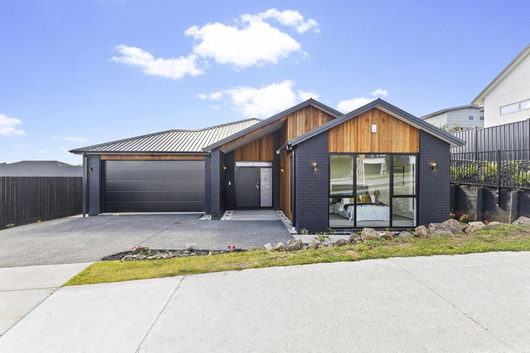 Photo of property in 61 Muster Road, Pukekohe, 2120