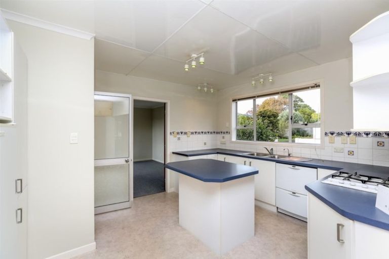 Photo of property in 23 Tokomaru Street, Welbourn, New Plymouth, 4312