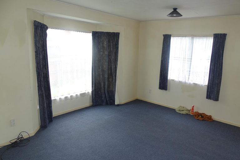 Photo of property in 2/14 Martin Road, Manurewa, Auckland, 2102