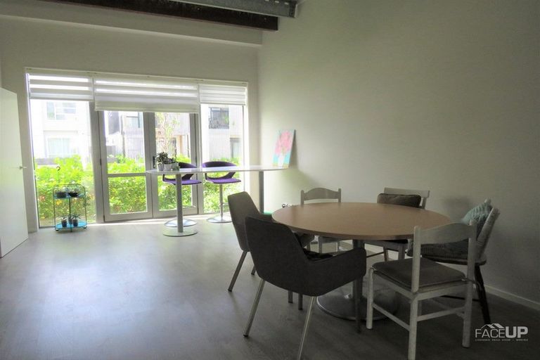 Photo of property in 144 Hobsonville Point Road, Hobsonville, Auckland, 0616