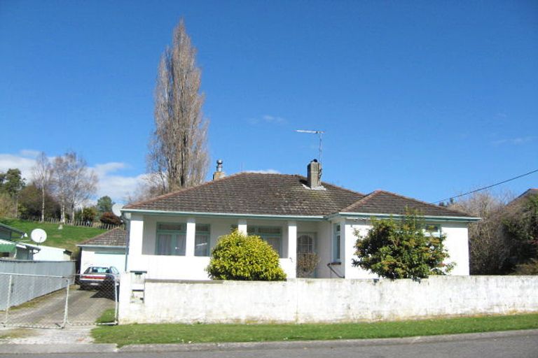 Photo of property in 18 Goldfinch Street, Taihape, 4720