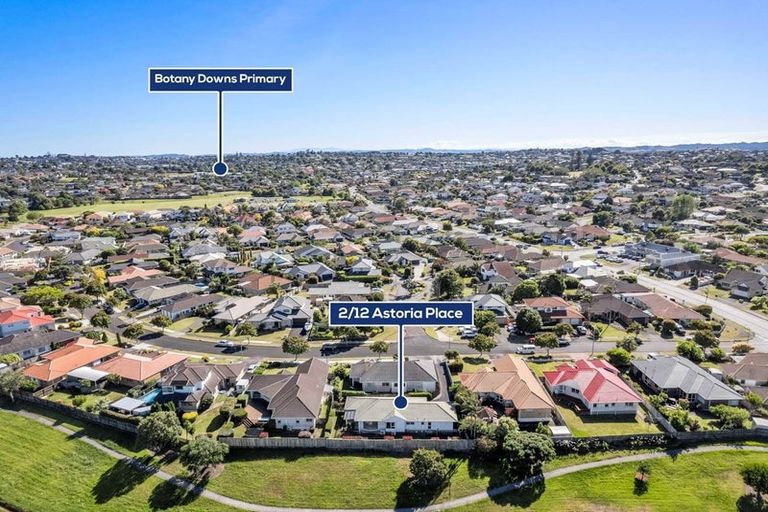 Photo of property in 2/12 Astoria Place, Northpark, Auckland, 2013