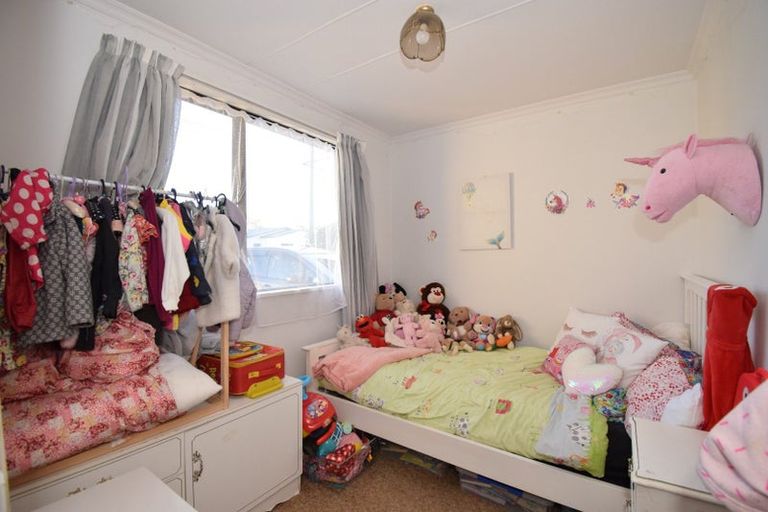 Photo of property in 53b Bradshaw Street, South Dunedin, Dunedin, 9012