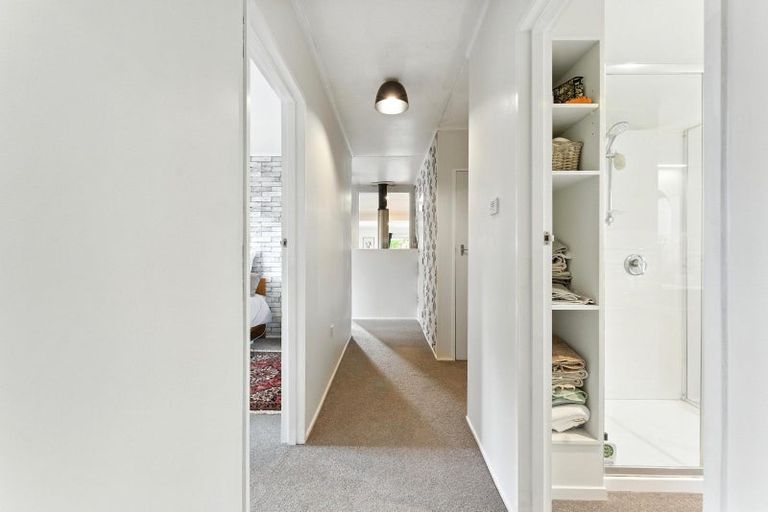 Photo of property in 32 Tararua Street, Pahiatua, 4910