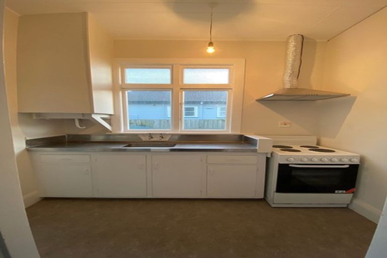 Photo of property in 47 Cumnor Terrace, Woolston, Christchurch, 8023