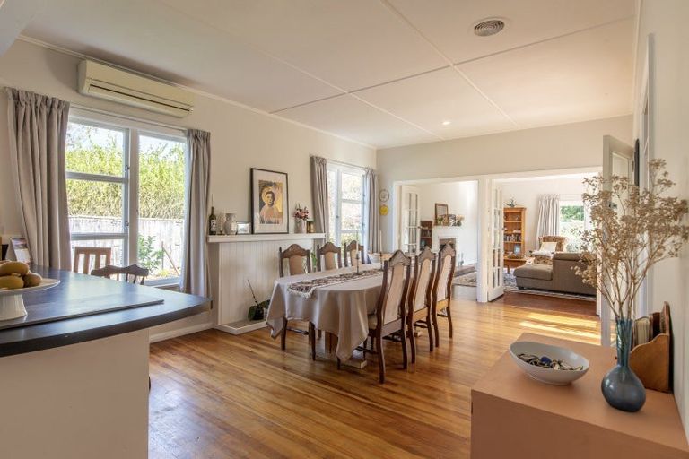 Photo of property in 66 Watts Street, Waipawa, 4210