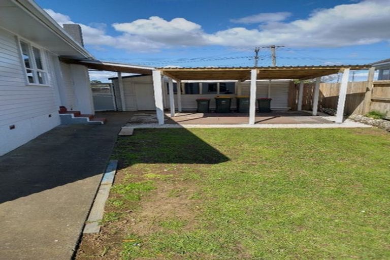 Photo of property in 5 Wroughton Crescent, Otara, Auckland, 2023