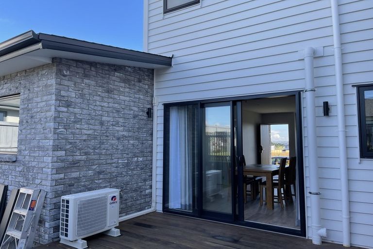 Photo of property in 16 Hapukupuku Avenue, Beachlands, Auckland, 2018