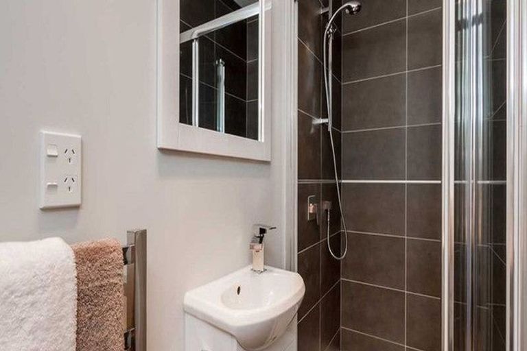 Photo of property in 125b Sturges Road, Henderson, Auckland, 0612