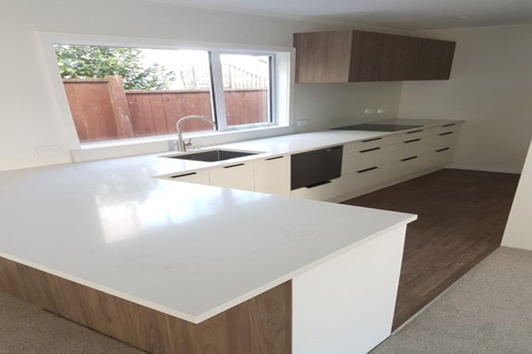 Photo of property in 87 Grant Road, Thorndon, Wellington, 6011