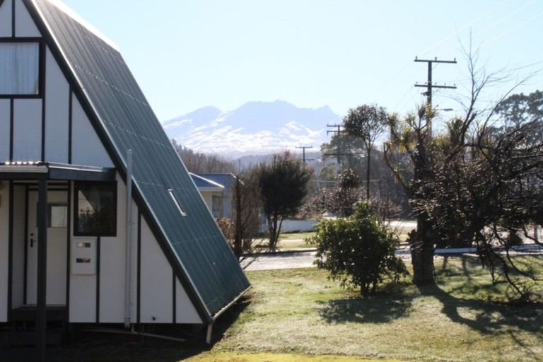 Photo of property in 45a Goldfinch Street, Ohakune, 4625