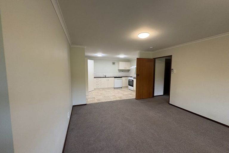 Photo of property in 56 Houghton Bay Road, Houghton Bay, Wellington, 6023