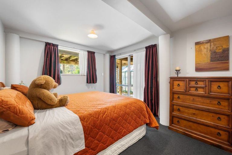 Photo of property in 14 Beach Road, Waikawa, Picton, 7220