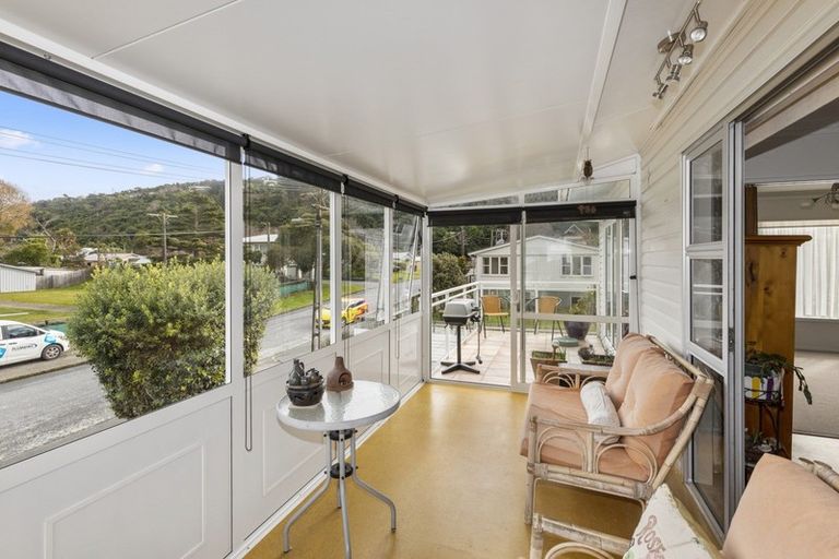 Photo of property in 2 Carter Street, Belmont, Lower Hutt, 5010