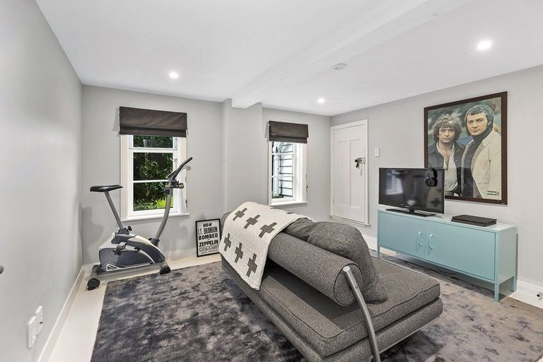 Photo of property in 83 Hataitai Road, Hataitai, Wellington, 6021