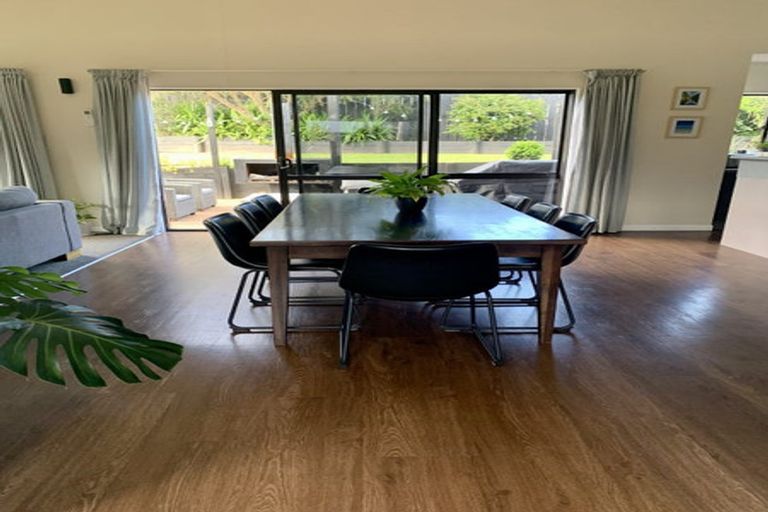 Photo of property in 47 Katerini Grove, Papamoa Beach, Papamoa, 3118