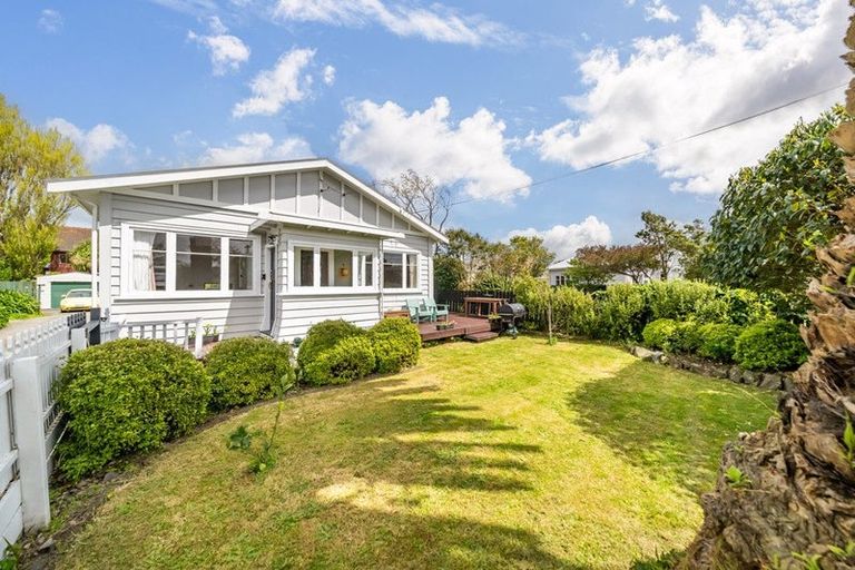 Photo of property in 15 Randwick Crescent, Moera, Lower Hutt, 5010