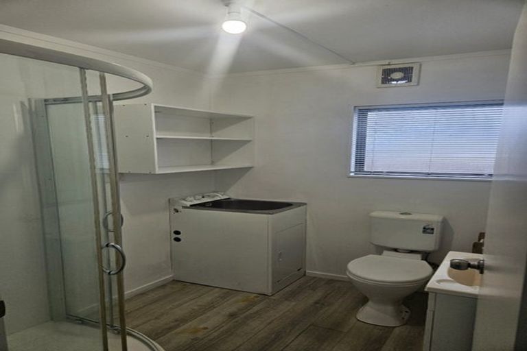 Photo of property in 18 Reelick Avenue, Pakuranga Heights, Auckland, 2010