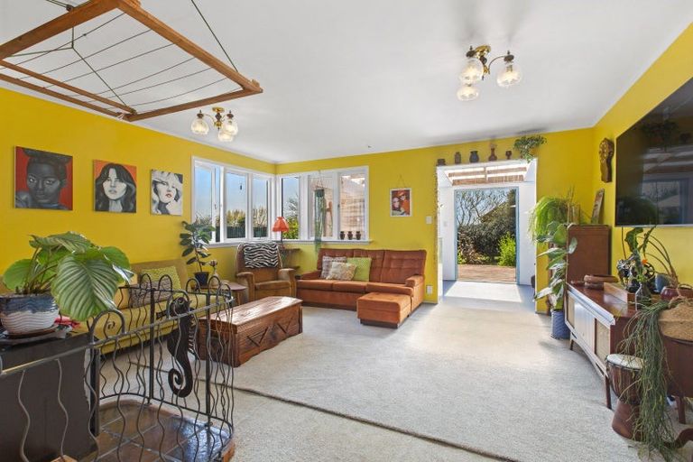 Photo of property in 23 Lorenzen Bay Road, Raglan, 3225