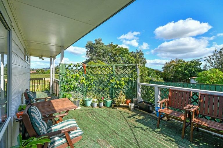 Photo of property in 21 Saint Johns Avenue, Tuakau, 2121