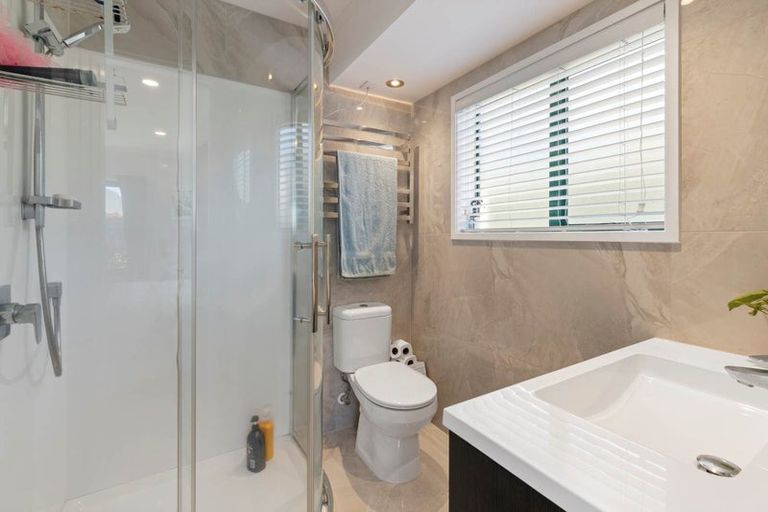 Photo of property in 14 Mission View Drive, Northpark, Auckland, 2013