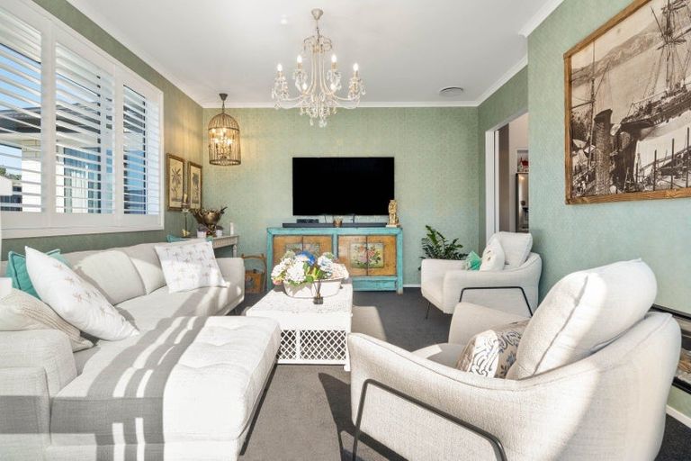 Photo of property in 46 Baxendale Drive, Matipo Heights, Rotorua, 3015