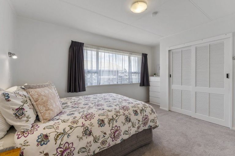 Photo of property in 22a Rata Street, Waikanae, 5036