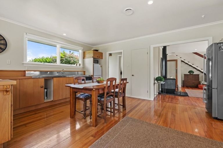 Photo of property in 8 Martbern Crescent, Bishopdale, Christchurch, 8053