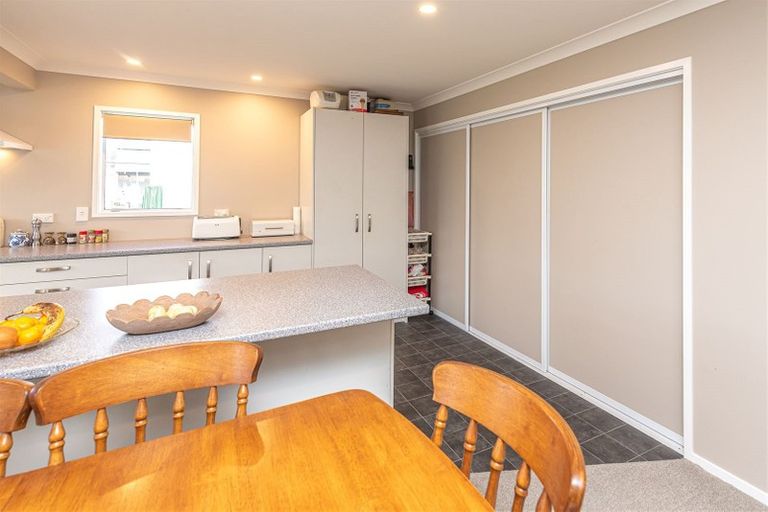 Photo of property in 12 George Street, Aramoho, Whanganui, 4500