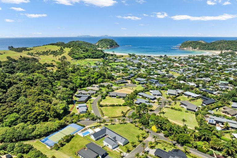 Photo of property in 2 Platinum Place, Matapouri, Whangarei, 0173