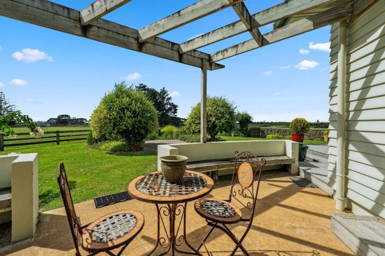 Photo of property in 215 Black Road, Paengaroa, Te Puke, 3189