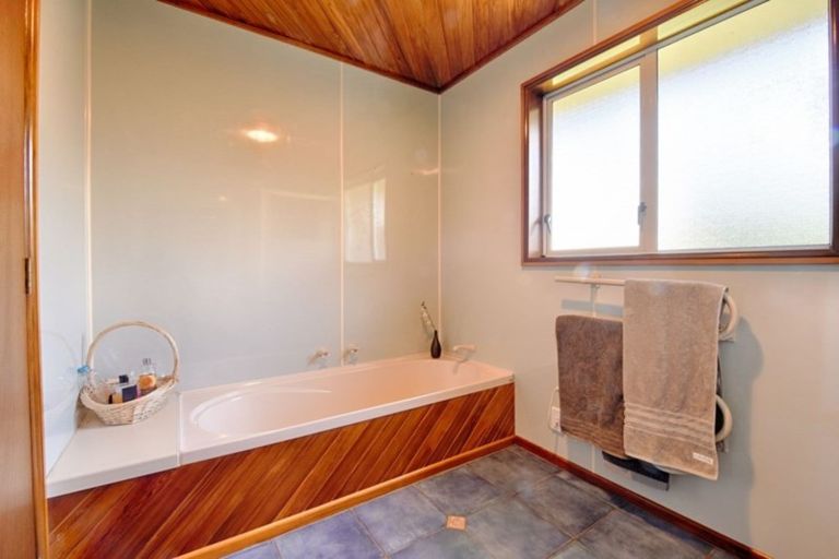 Photo of property in 65 Ruia Street, Gore, 9710