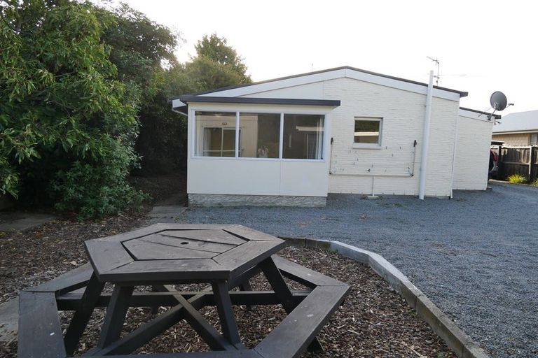 Photo of property in 2/192 Waimairi Road, Ilam, Christchurch, 8041