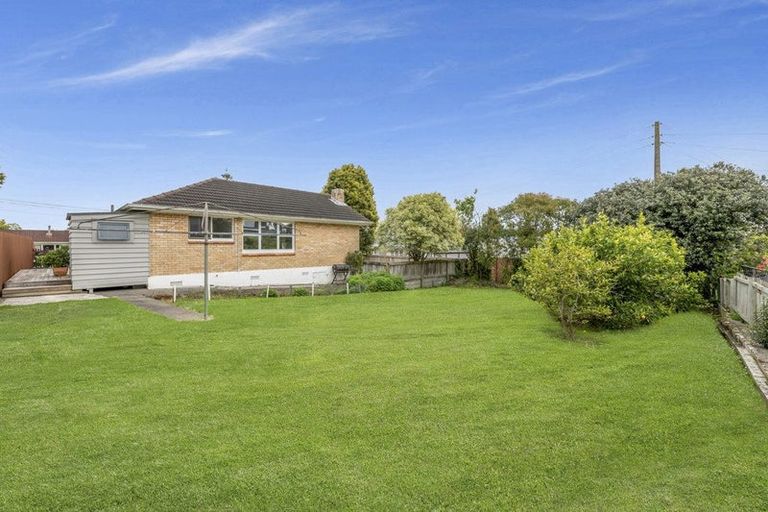 Photo of property in 11 Tampin Road, Hillpark, Auckland, 2102