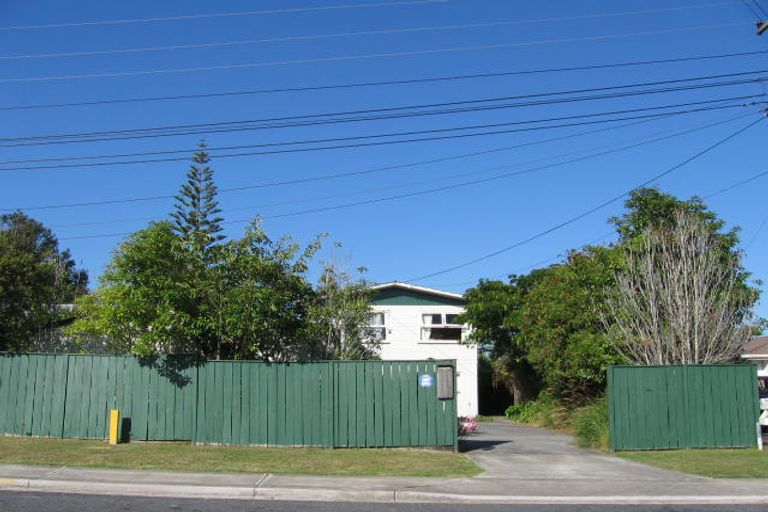 Photo of property in 8 Salem Place, Torbay, Auckland, 0630