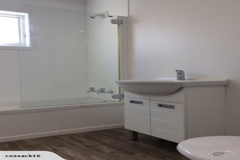 Photo of property in 341 Marine Parade, Napier South, Napier, 4110