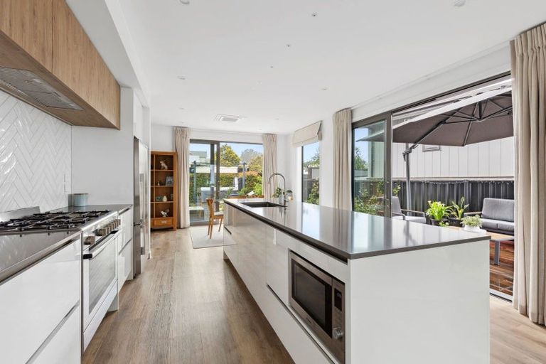 Photo of property in 13 Ada Close, Cambridge, 3434