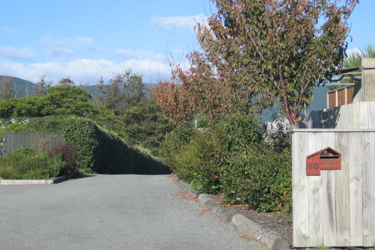 Photo of property in 60 Langdale Avenue, Paraparaumu, 5032