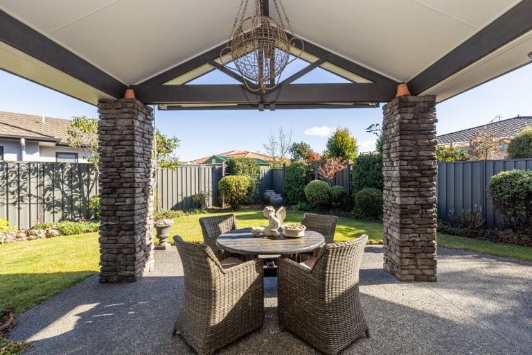 Photo of property in 16 Akaroa Road, Poraiti, Napier, 4112