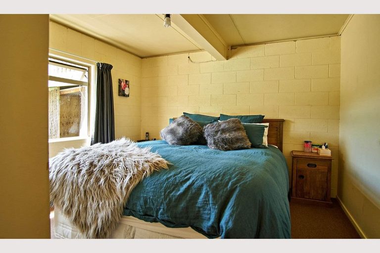 Photo of property in 921 Ngakoroa Road, Ormond, Gisborne, 4071