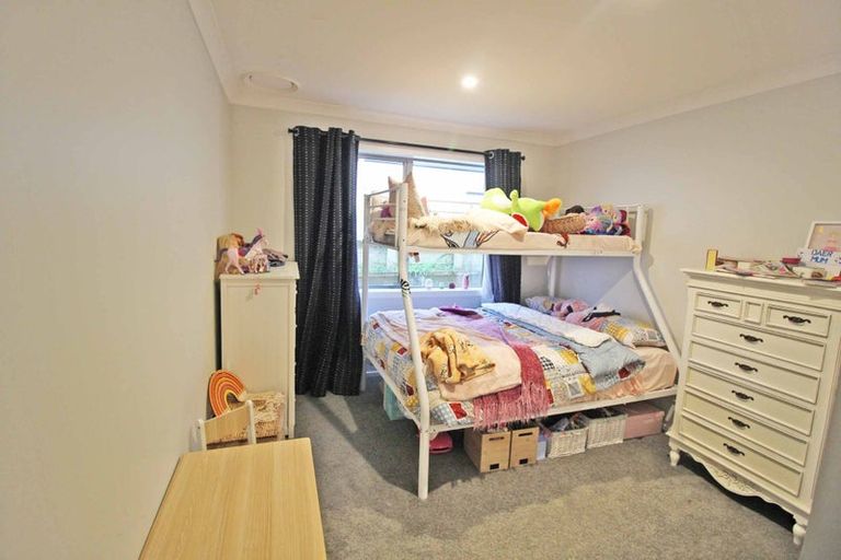 Photo of property in 12 Longbow Terrace, Flagstaff, Hamilton, 3210