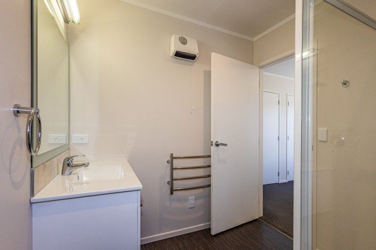 Photo of property in 18 Snowmass Drive, Ohakune, 4625