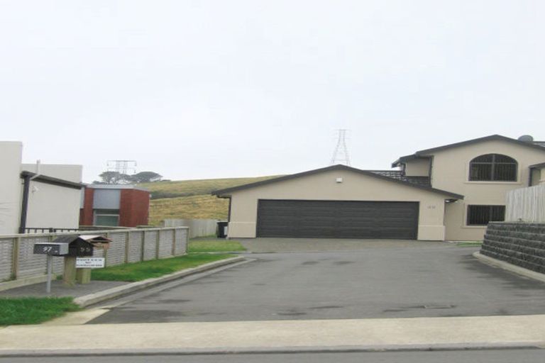 Photo of property in 99 Kentwood Drive, Woodridge, Wellington, 6037