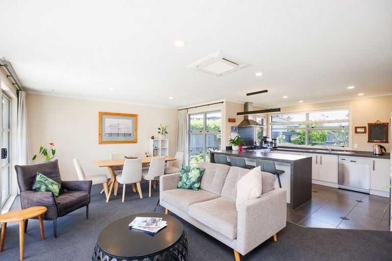Photo of property in 49 Rodeo Drive, Kelvin Grove, Palmerston North, 4414