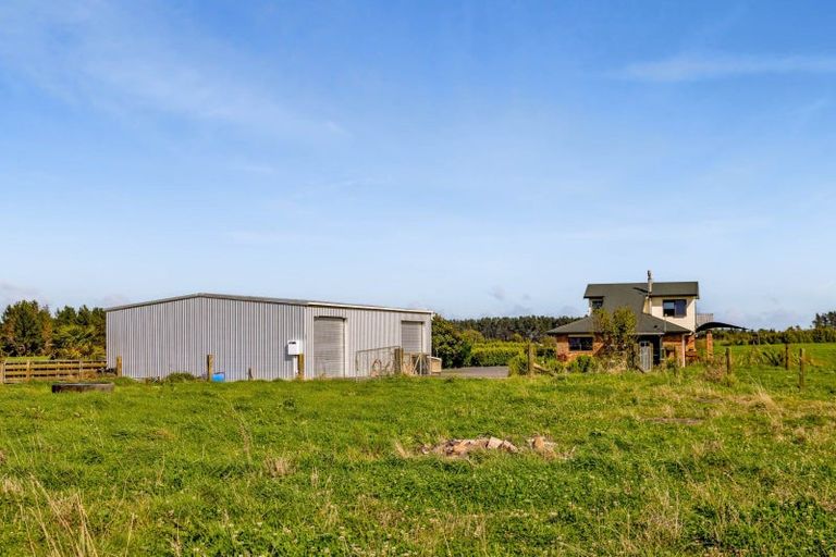 Photo of property in 89a Cornwall Road, Eltham, Hawera, 4673