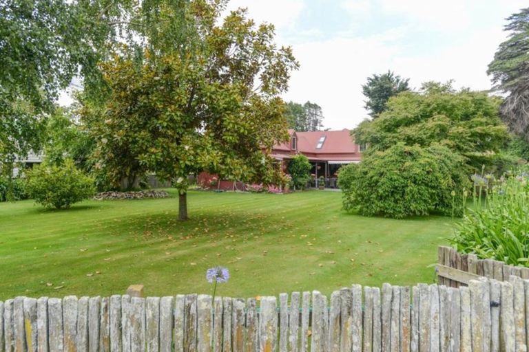 Photo of property in The Woolshed, 15 Omarunui Road, Waiohiki, Napier, 4183