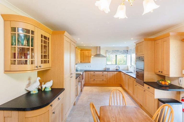 Photo of property in 656 Makino Road, Feilding, 4779