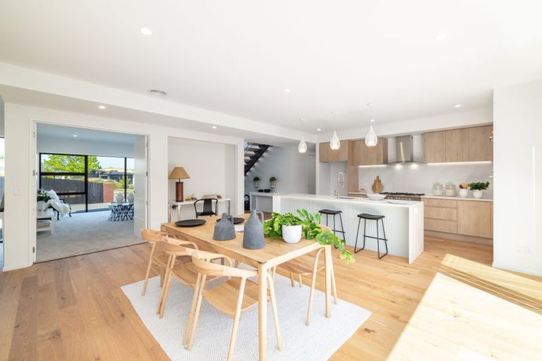 Photo of property in 32 O'connor Place, Burnside, Christchurch, 8053