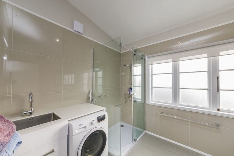 Photo of property in 16 Aorangi Street, Feilding, 4702