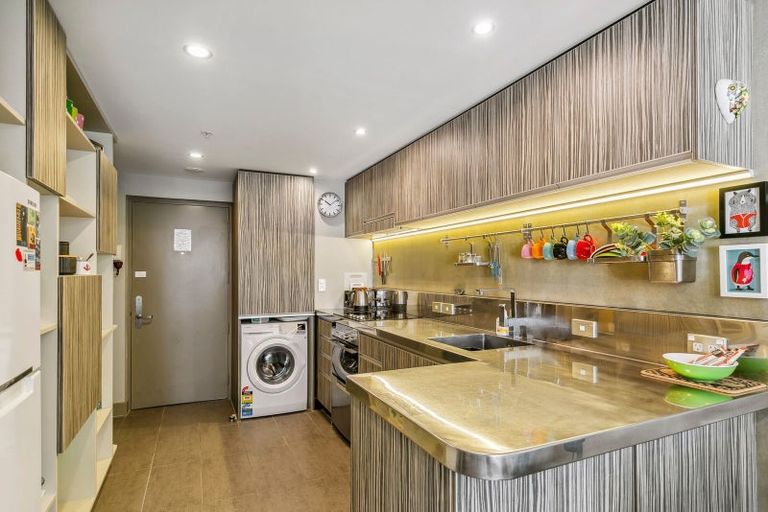 Photo of property in Canvas Apartments, 3/307 Willis Street, Te Aro, Wellington, 6011